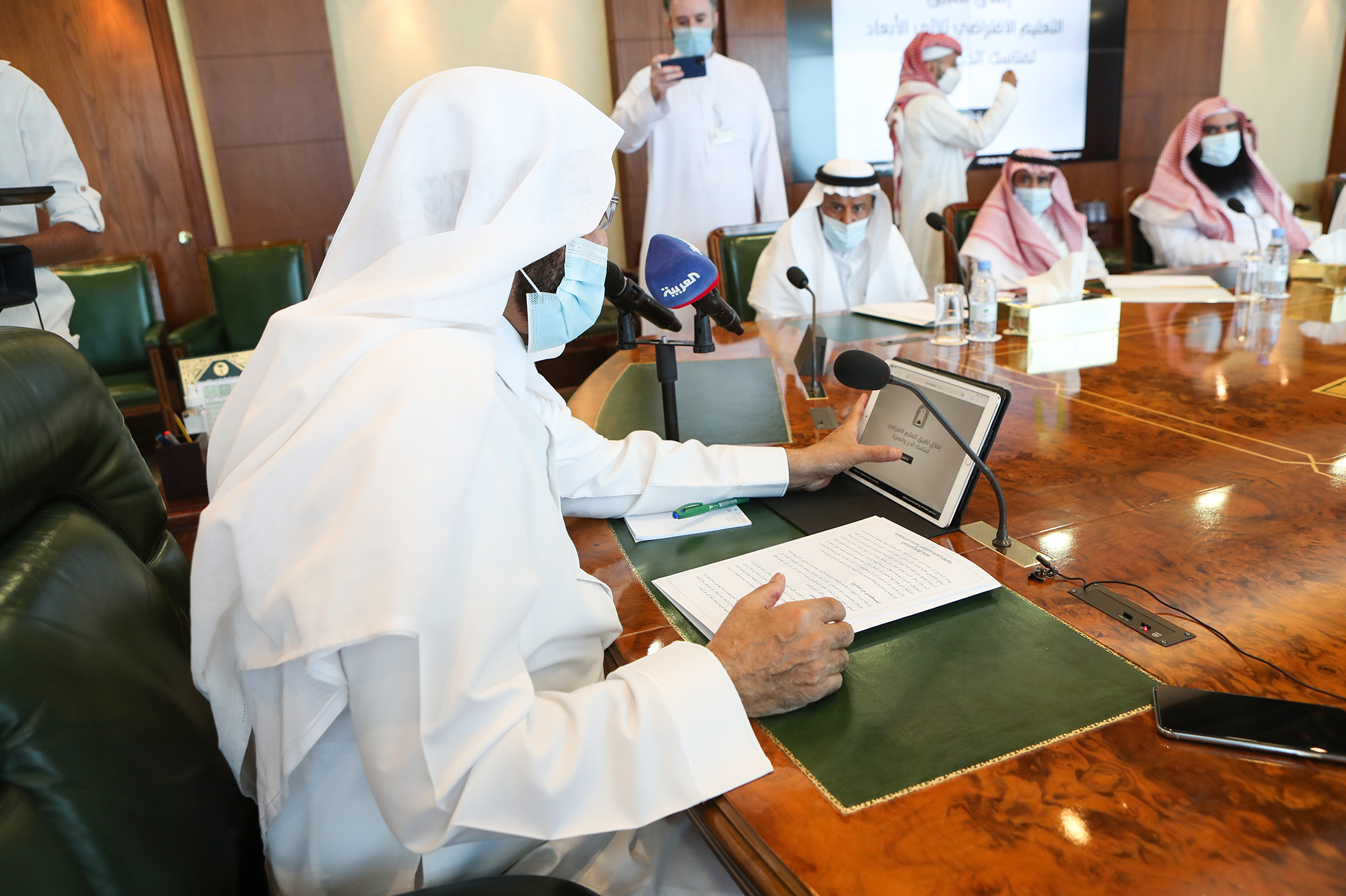 تدشين مشروع التعليم الافتراضي _(34406914)_ __.jpg