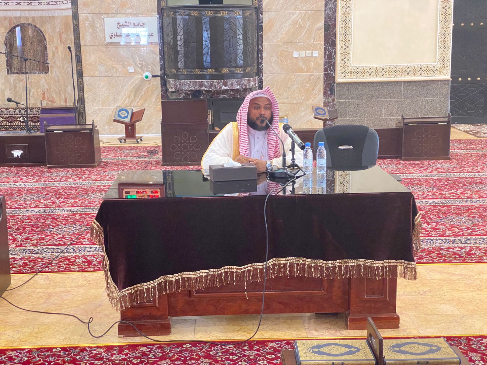 الشؤون الإسلامية تطلق الدورة التأسيسية لمنسوبي المساجد المعينين على نظام العقود بمنطقة جازان (4).jpeg